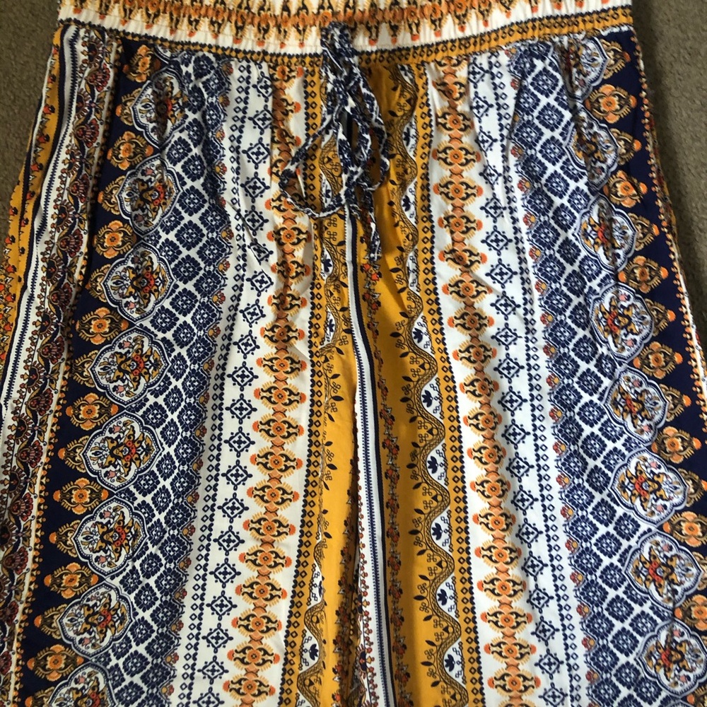 Patterned pants - Picture 2 of 2